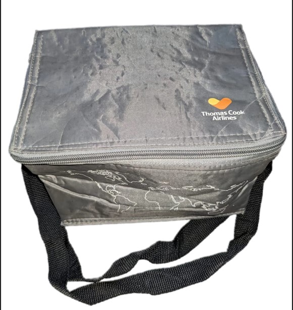 Original Thomas cook Airlines Fresh Insulated Lunch Bag Soft Cooler  Waterproof Thermal Picnic Work School